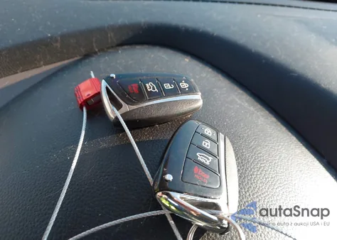 2013 Hyundai Santa Fe Sport 2.0T из США, поврежденный, VIN 5XYZUDLA8DG113167